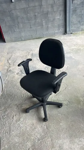 Cadeira com rodinha