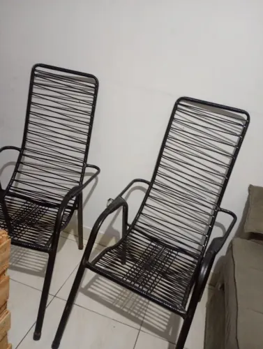 cadeira de fio | R$110 cada uma
