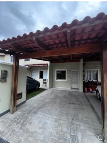 Sobrado para aluguel possui 60 metros quadrados com 1 quarto