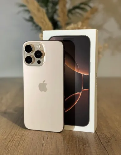 iPhone 16 pro max desert 06 meses de garantia 256gb 