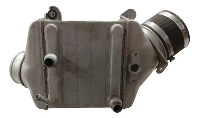 Intercooler Lado Direito BMW 750i ActiveHybrid 2011 2012
