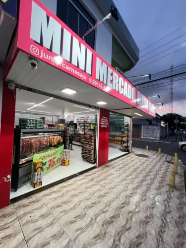 Açougue e mercearia 