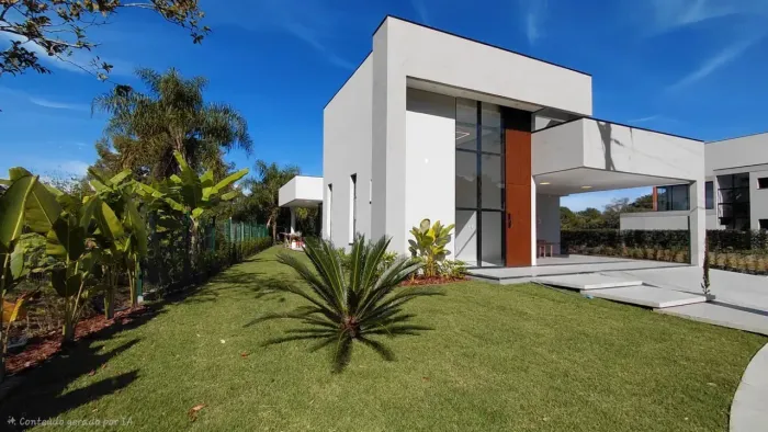 Casa Alto Padrão em Condomínio Fechado - Segurança, Conforto e Sofisticação!