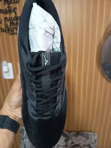 Tênis Mizuno wave Titan 3