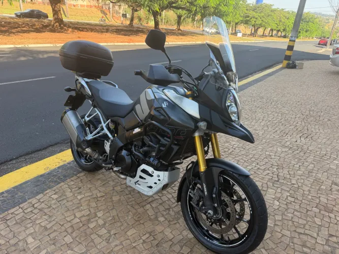 VSTRON 1000 ABS 2017