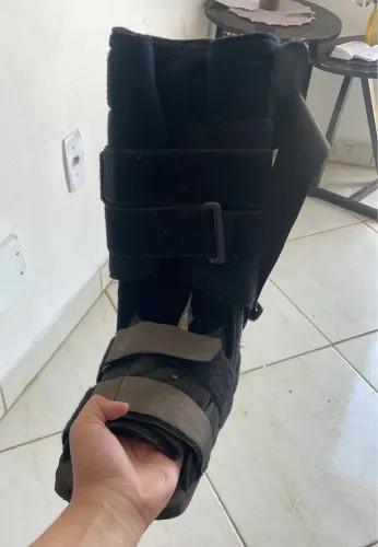 Bota imbolizadora só precisa lavar