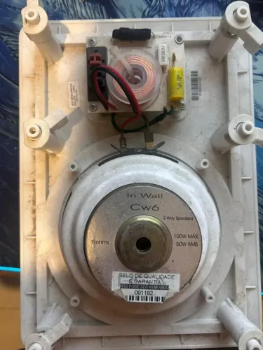 Caixa de teto BSA CW6 (Linha In Wall)