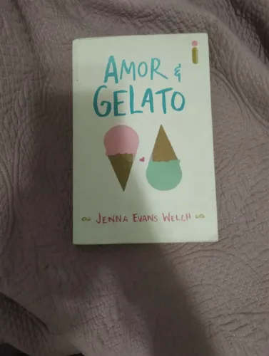 Livro amor e gelato 