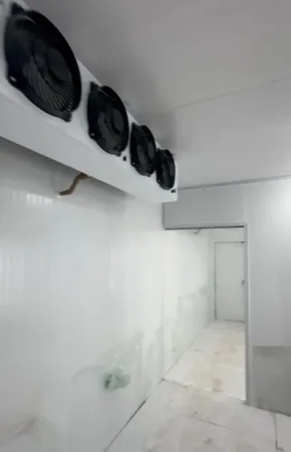 Câmara frigorífica comercial