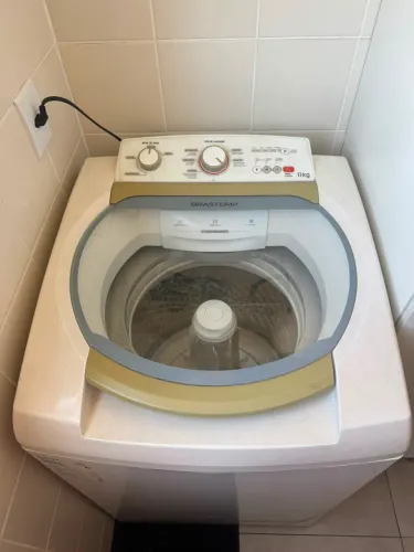 Máquina de lavar 11kg Brastemp BWJ11