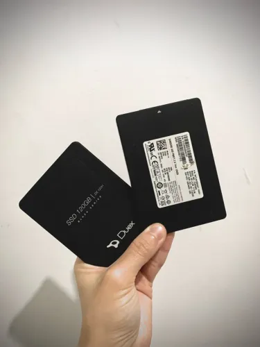 Kit 2 SSDs SATA 120GB Duex + 128GB Samsung