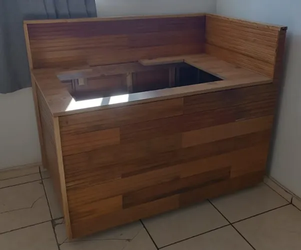 Móveis rústicos e planejados madeiras ou MDF. Fabricamos sob medida.