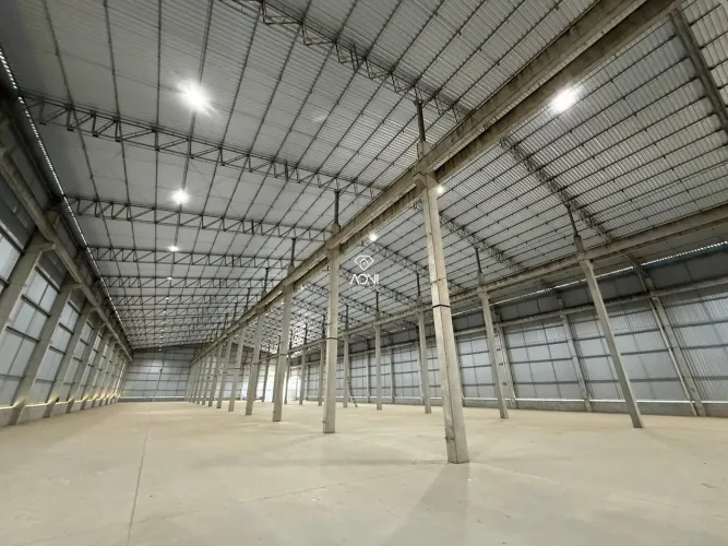 Alugue excelente galpão, novo no centro logístico VTO em linhares REF: 688