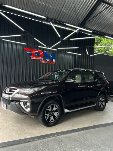Toyota Hilux SW4 SRX Diamo. 4X4 2.8 TB DIE AUT 2019