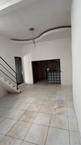 Vendo casa com ponto no Sacavem ou troco em carro