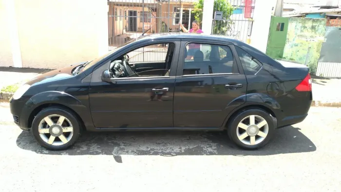 Ford Fiesta Sed. 1.6 8V Flex 4P 2006