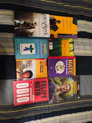 Lote / Livros Diversos - Infantil, Clássicos, Inglês e Didáticos (R$ 10 cada)
