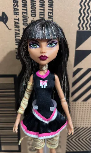 Boneca Monster High Cléo Líder de Torcida >>>RESERVADO<<<