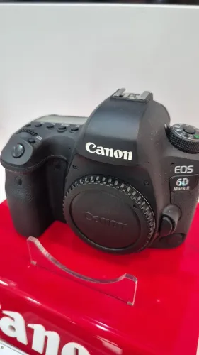 Canon EOS 6D Mark ll