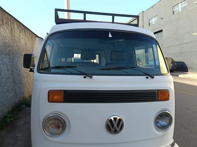 Volkswagen Kombi Furgão (álcool) 2003