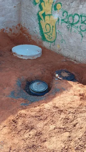 Instalação de biodigestor e fossas séptica