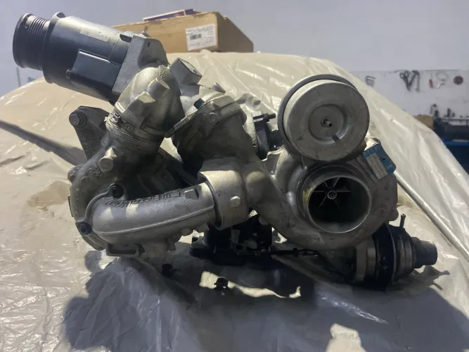 Turbina da Amarok bi turbo em perfeito funcionamento 