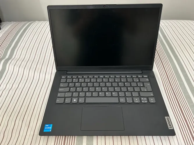 Lenovo V14 G3 IAP Notebook