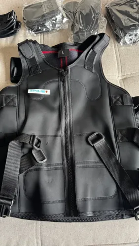 Equipamento I-Pulse+ - WB-EMS | Eletroestimulação muscular