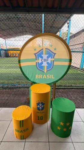 VENDO Painel de Festa Arco e Cilindros Tema Brasil 