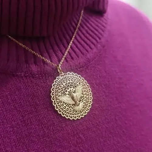 Cordão Rommanel com medalha espírito santo