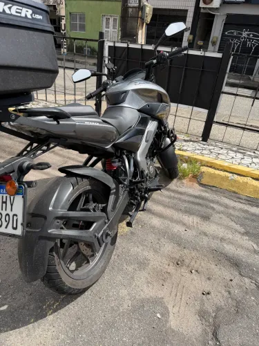 Moto ns 200 dominar