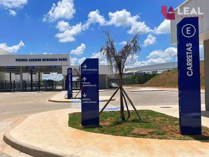 Salas para alugar, 51 m² por R$ 2.555/mês - Algodão - Pouso Alegre/MG
