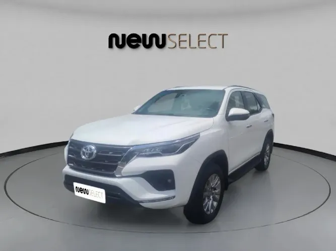 Toyota Hilux SW4 SRV 4X2 2.7 Flex 16V Aut. 2021