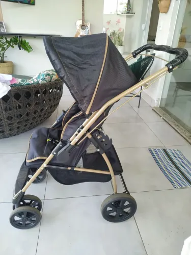 Carrinho de Bebê 