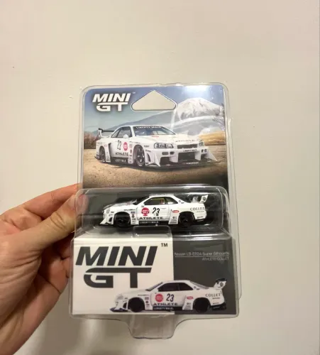 Mini GT - Nissan Super Silhouette Skyline