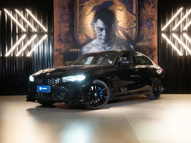 BMW 330E 2023