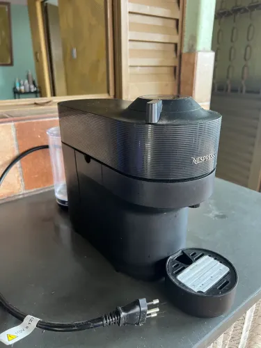 Vendo Cafeteira nespresso