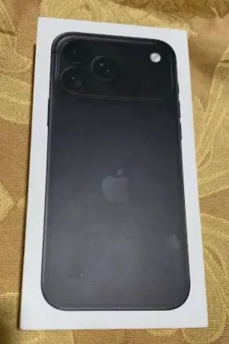 Oportunidade IPhone 18 pro Max 256 lacrado 8.600