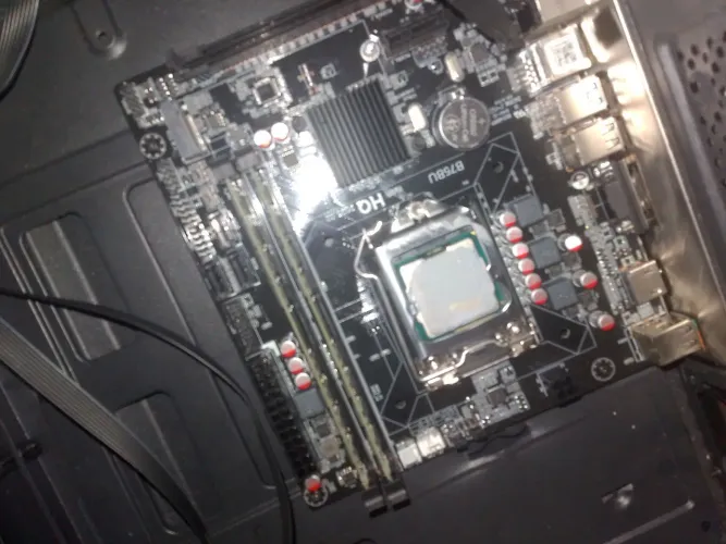 Inter core i5/ gabinete pc gamer.