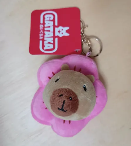 Chaveiro Capivara na Flor Rosa