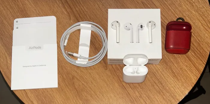 AirPods Apple 1ª Geração Original - Completo na Caixa - Excelente Estado
