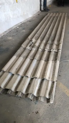 Vendo telhas metálicas coberta ou tapume