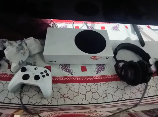 Xbox série S com fone havit 1600