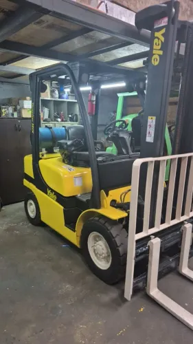 Empilhadeira 2015 automática