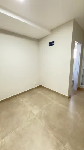 Vende-se ou troca-se (permuta).