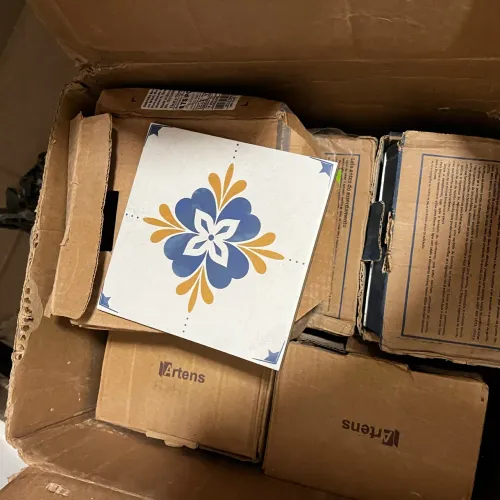 Caixa de Revestimento porcelanato 15x15 (LEIA O ANUNCIO)