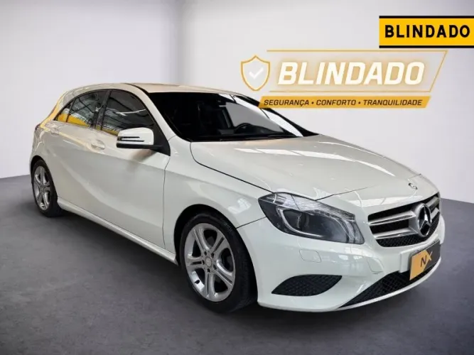 Mercedes-Benz A-200 A 200 1.6 Turbo 2013