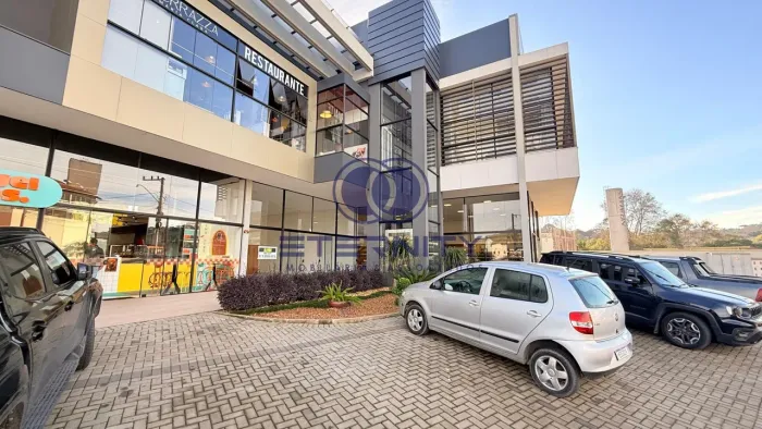 Loja para Locação em Boehmerwald, São Bento do Sul - 90m²