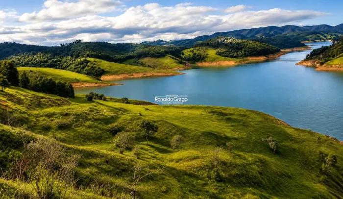 Fazenda com 8 quartos, Centro, Natividade da Serra - R$ 32 mi, Cod: 14843