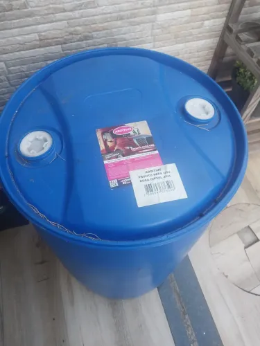 Tambor de plástico  valor 180
